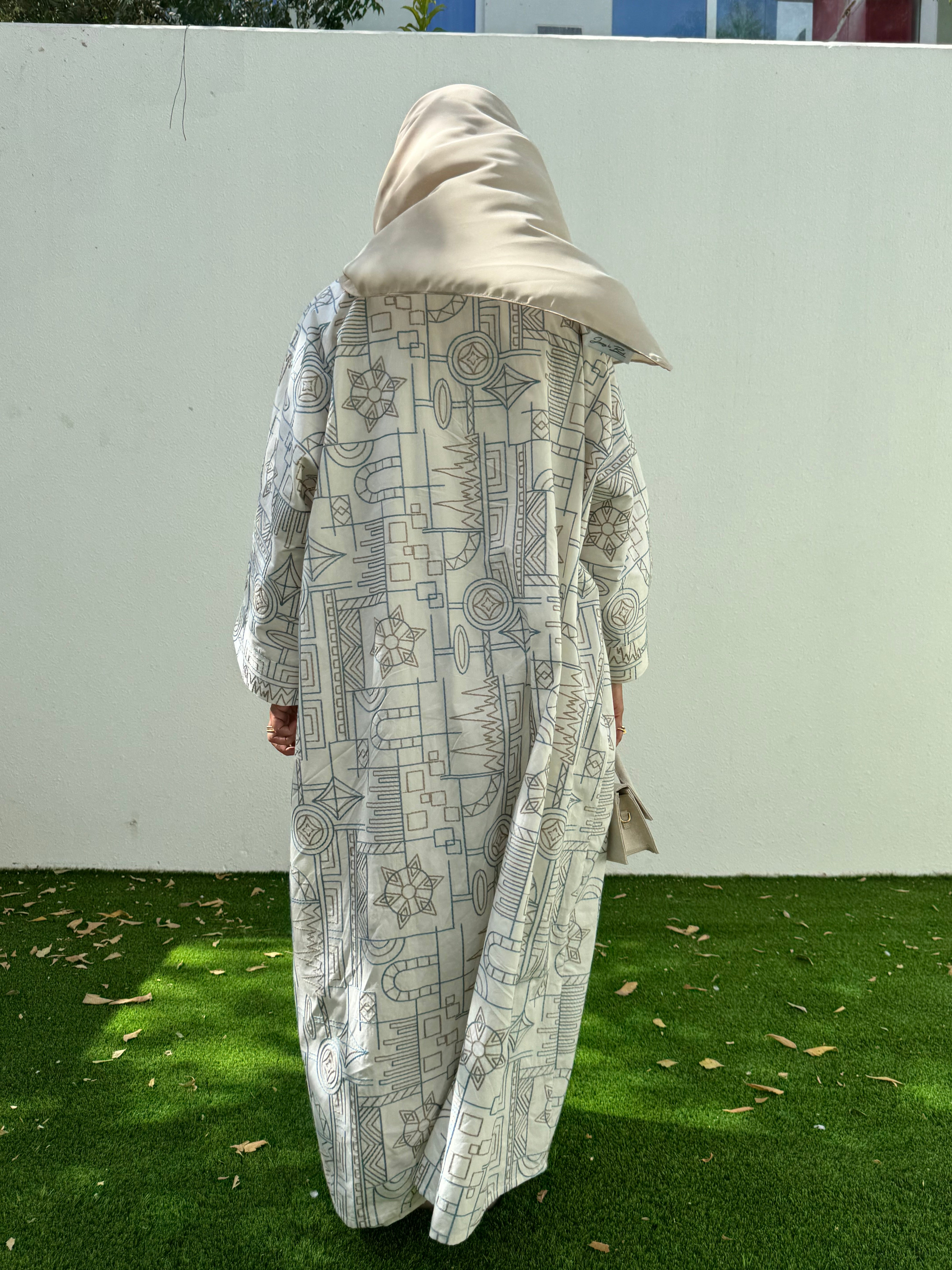 Customized Riyadh Abaya - Ivory