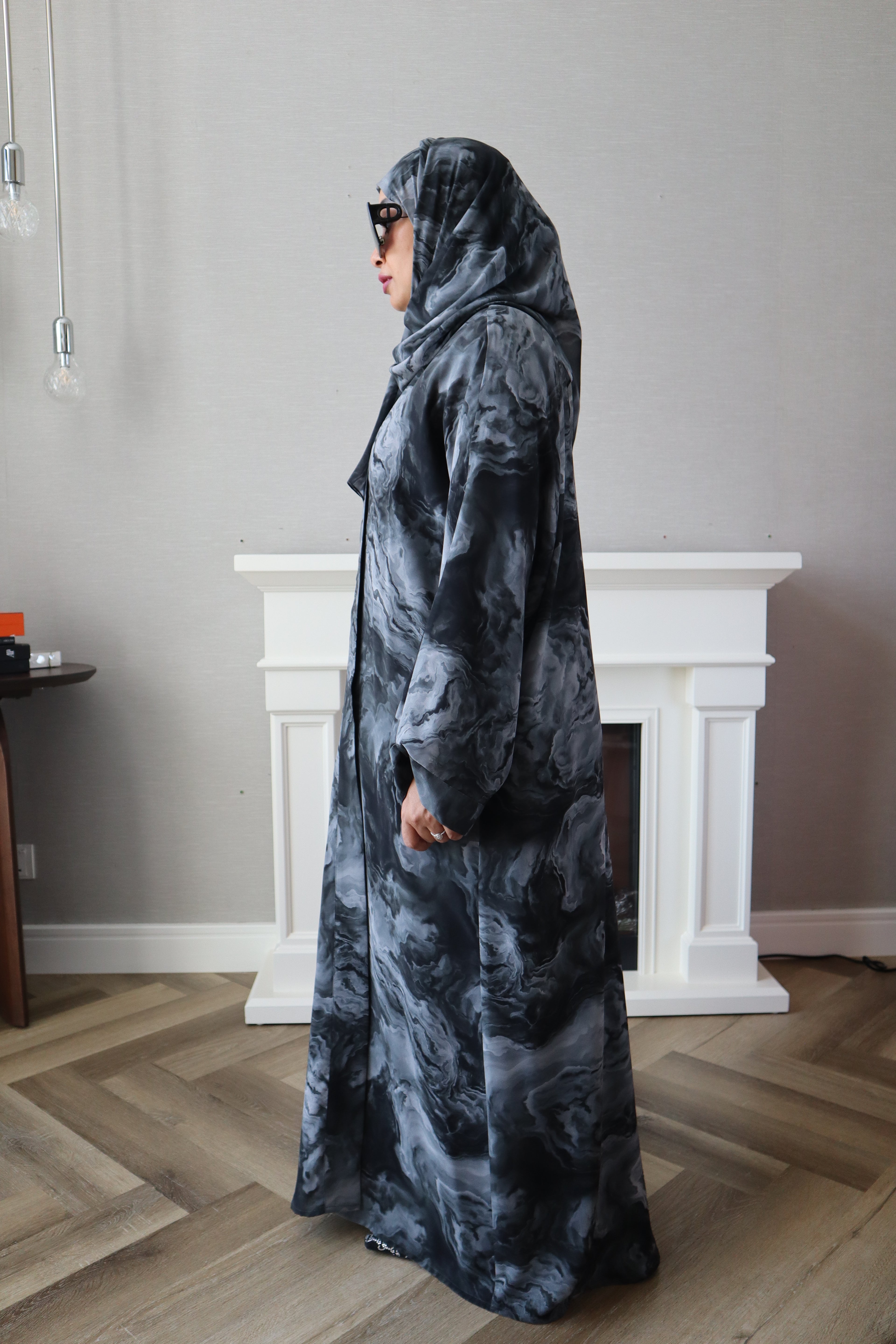 Customized Al Ain Abaya - Gray