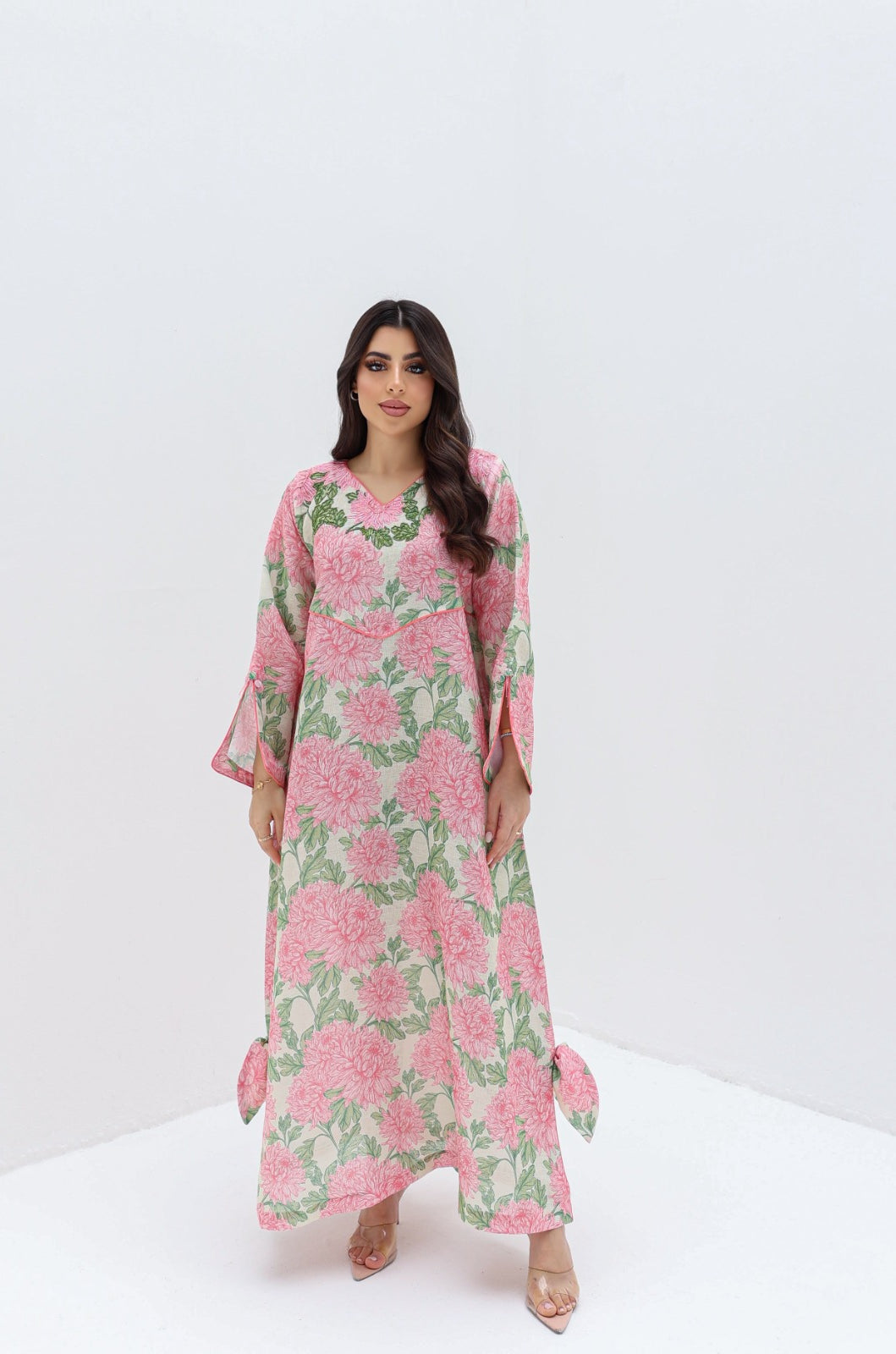 L86 Cream Pink Jalabiya