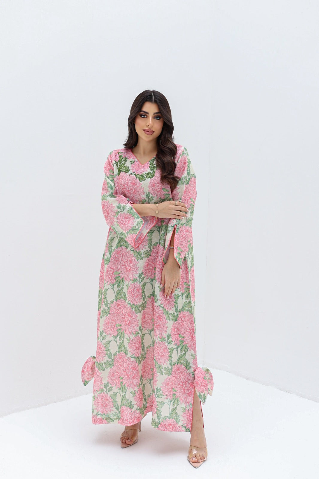 L86 Cream Pink Jalabiya