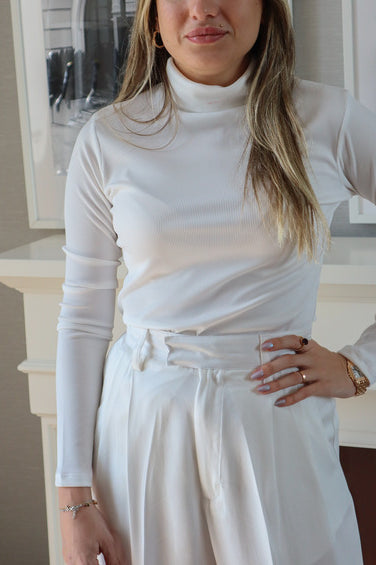 Long Sleeves Basic Top - White