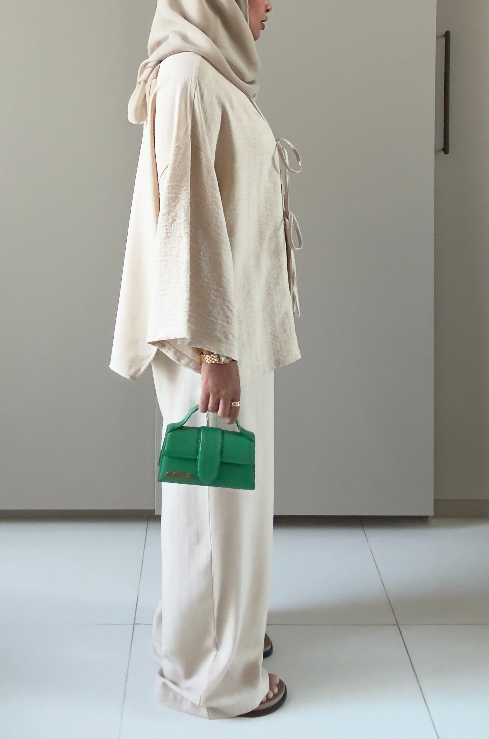 Bow Suit - Beige