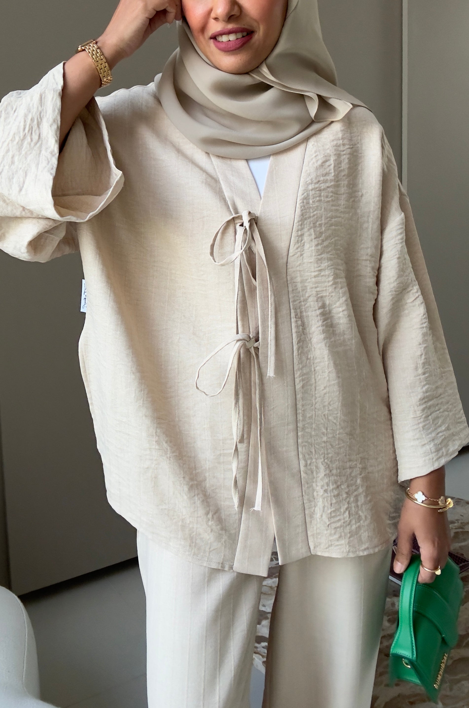 Bow Suit - Beige