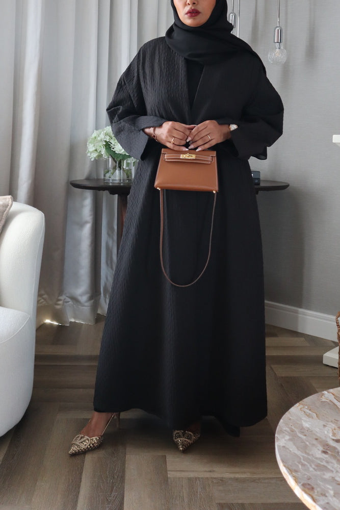 Waves Abaya With Scarf - Black