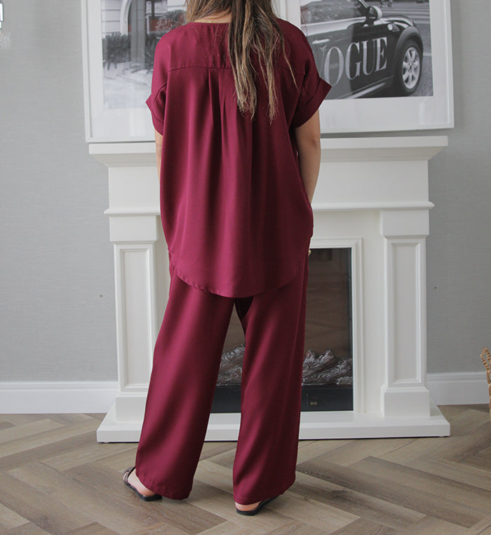 Half Sleeves Under Abaya Set - Maroon