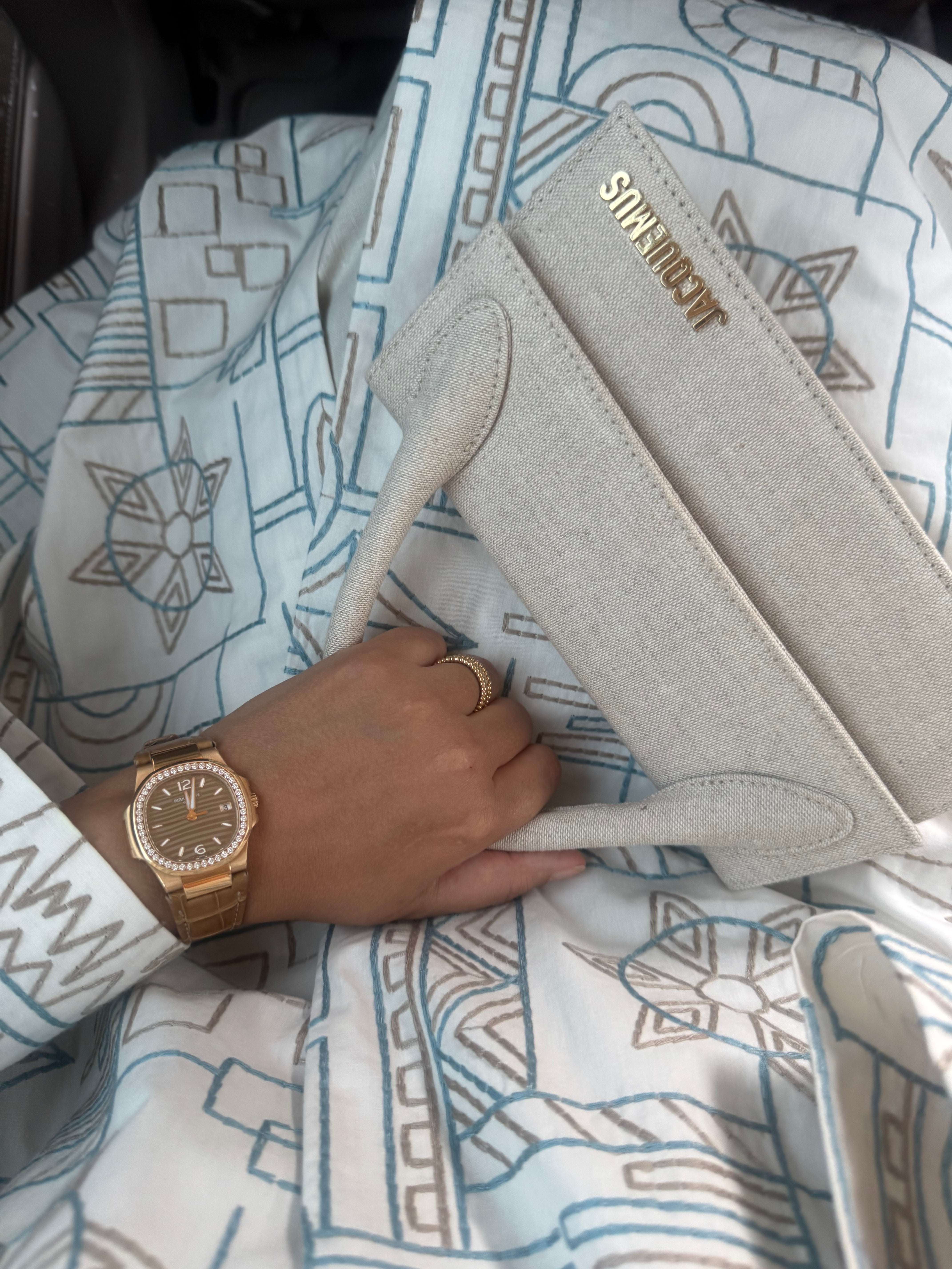 Customized Riyadh Abaya - Ivory