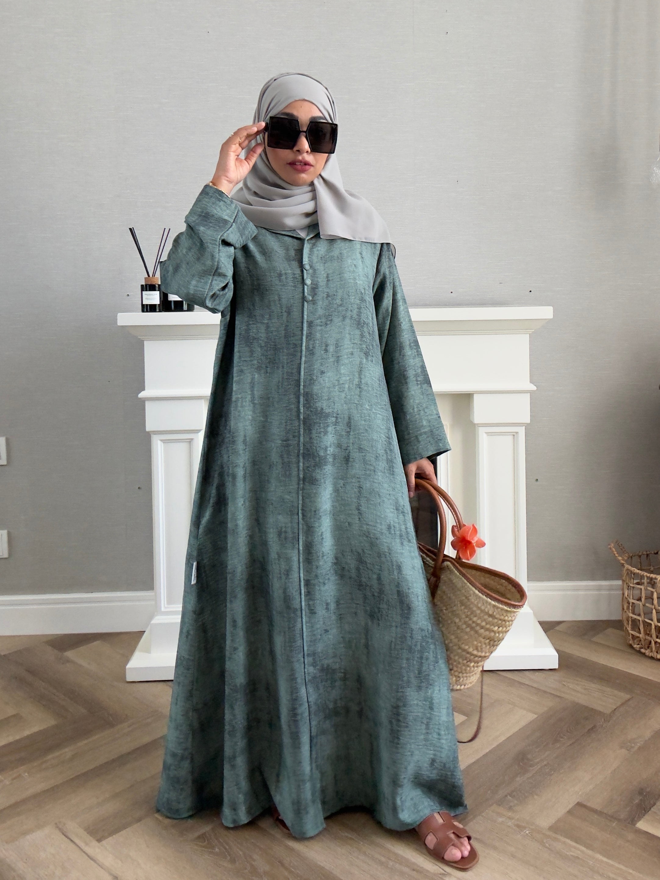 Laila Dress With Belt - Green