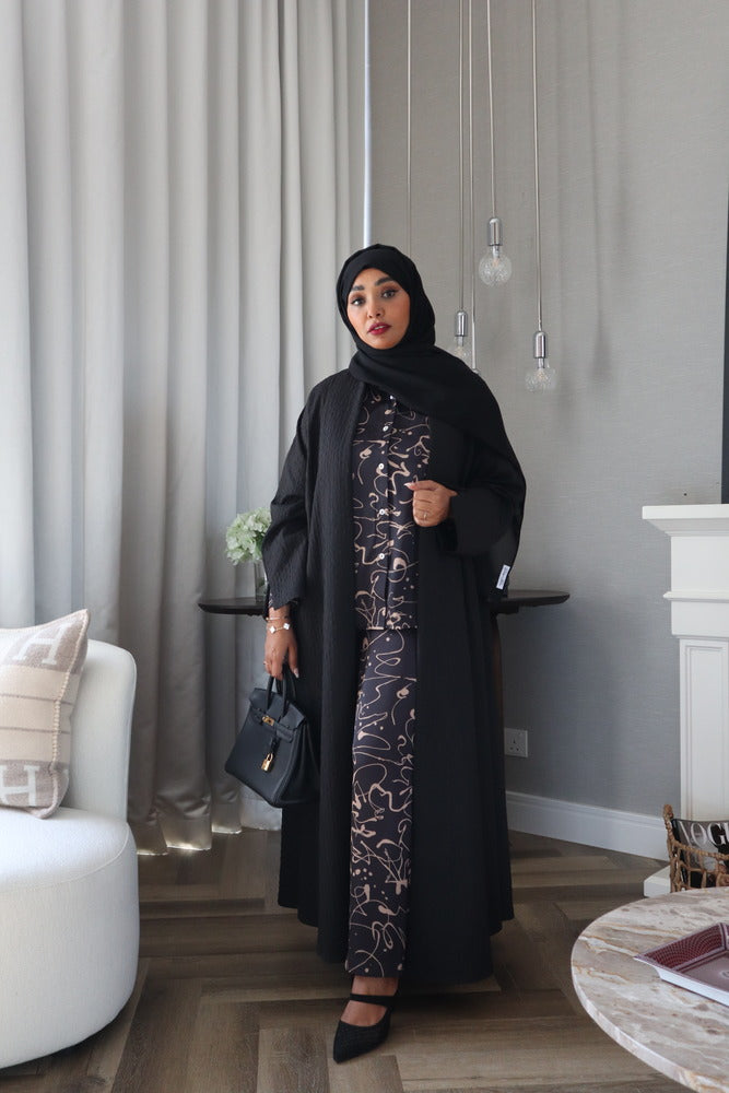 Waves Abaya With Scarf - Black