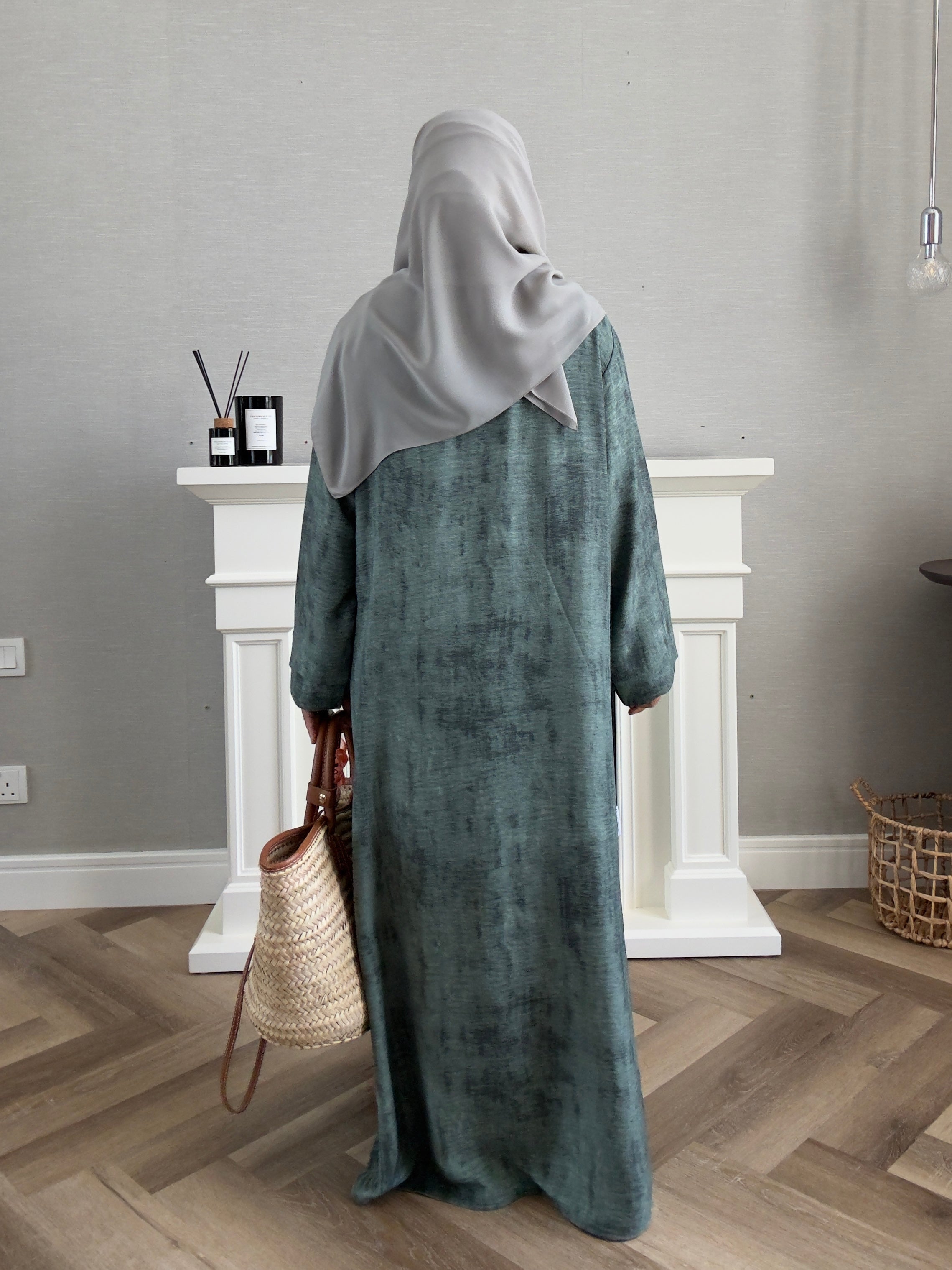 Laila Dress With Belt - Green